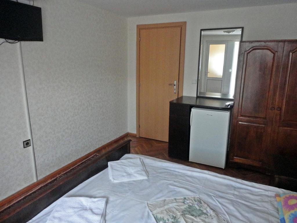 Guest Rooms Casa Luba スヴェティ・ヴラス 部屋 写真