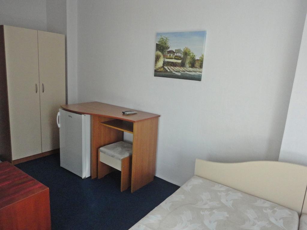 Guest Rooms Casa Luba スヴェティ・ヴラス 部屋 写真