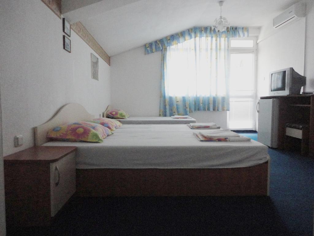 Guest Rooms Casa Luba スヴェティ・ヴラス 部屋 写真